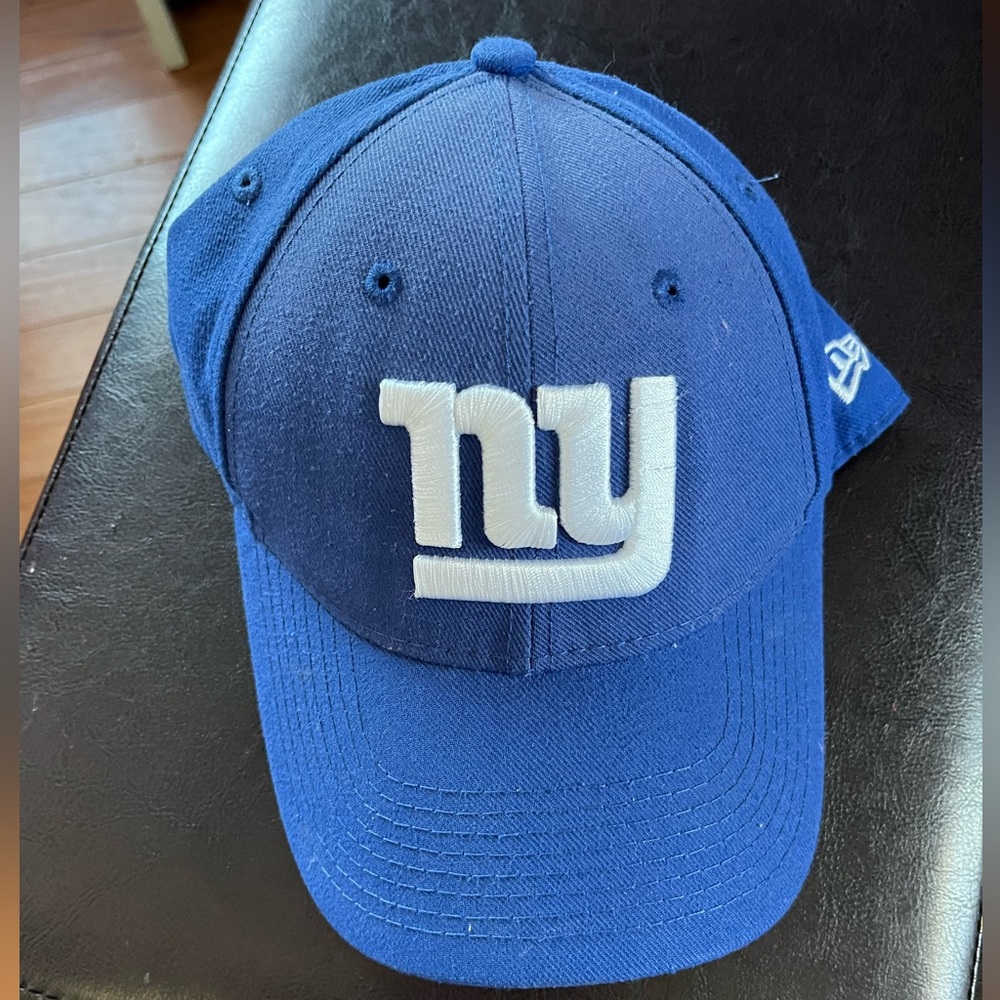 New York Giants Strapback Hat